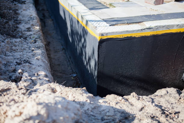 Flood containment and hydraulic sealing in Mitchell, IN